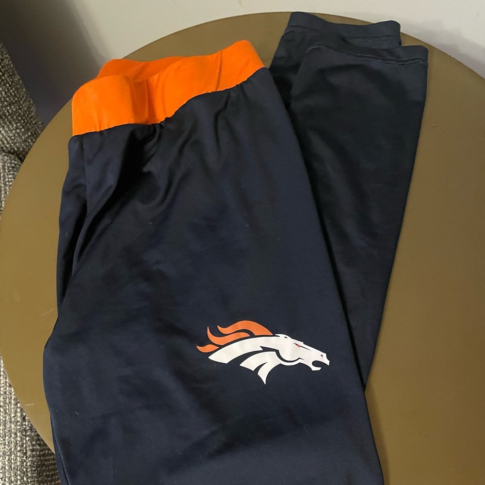 Women’s NFL Broncos Navy and Orange leggings